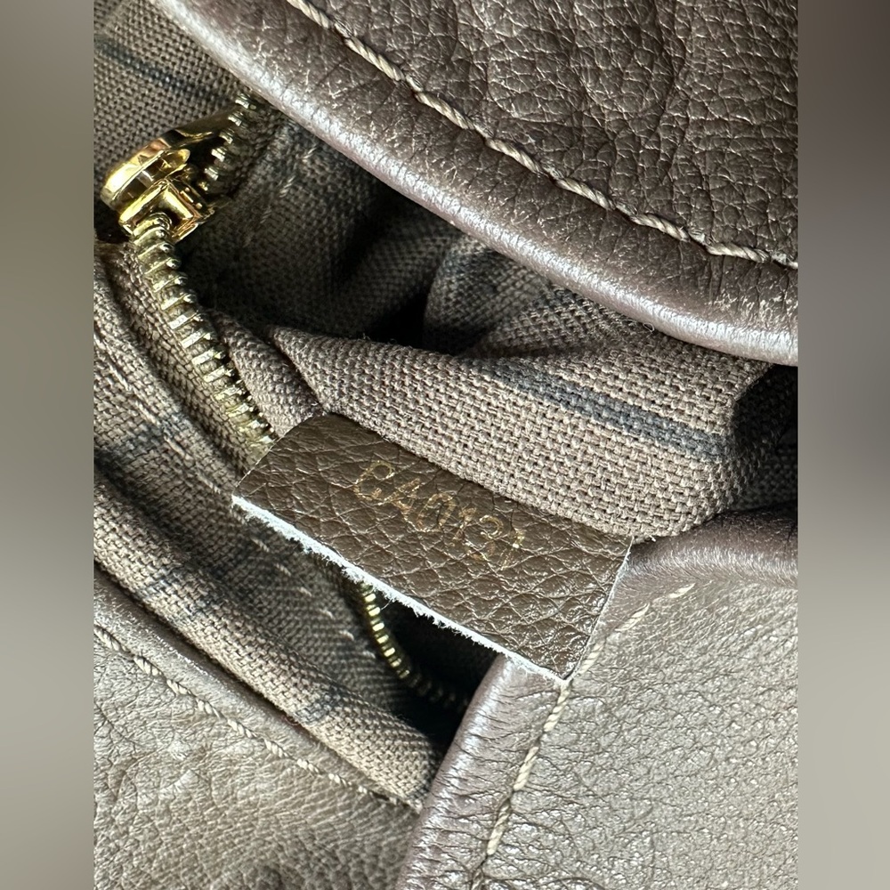 Louis Vuitton Artsy MM Monogram Empreinte Shoulder Bag - Picture 10 of 15